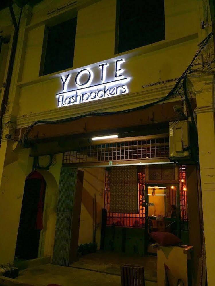 Yote Flashpackers Malacca Εξωτερικό φωτογραφία
